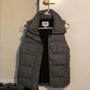 Old navy gray puffy vest